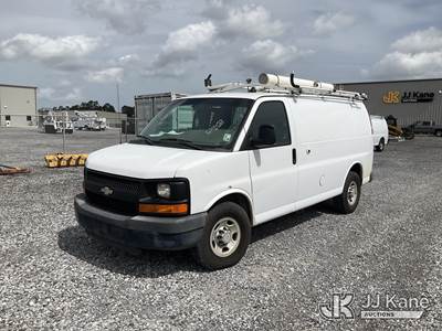 2013 Chevrolet Express G2500 Cargo Van
