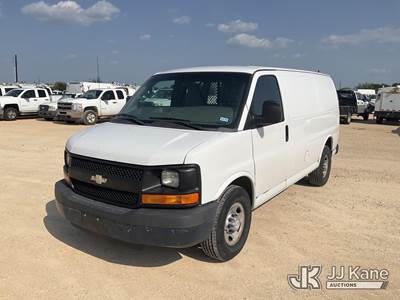 2016 Chevrolet Express G2500 Cargo Van