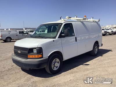2013 Chevrolet Express G2500 Cargo Van