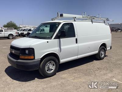 2014 Chevrolet Express G2500 Cargo Van