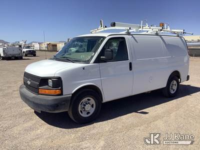 2015 Chevrolet Express G2500 Cargo Van