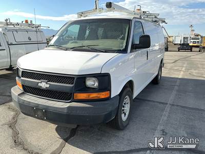 2016 Chevrolet Express G2500 Cargo Van