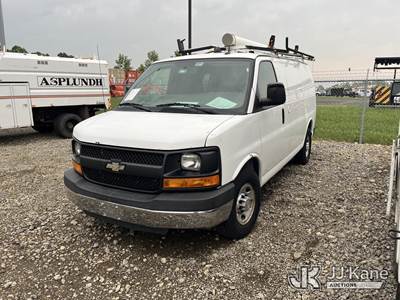 2014 Chevrolet Express G2500 Cargo Van