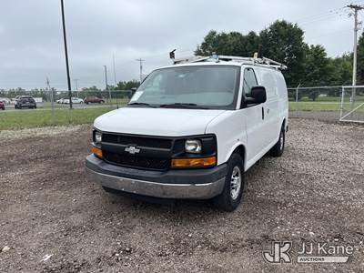 2015 Chevrolet Express G2500 Cargo Van