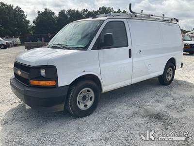 2017 Chevrolet Express G2500 Cargo Van