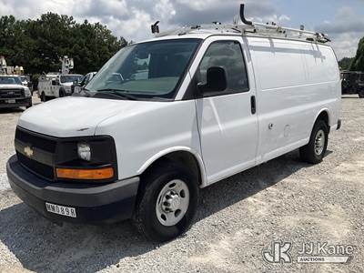 2015 Chevrolet Express G2500 Cargo Van