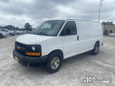 2016 Chevrolet Express G2500 Cargo Van