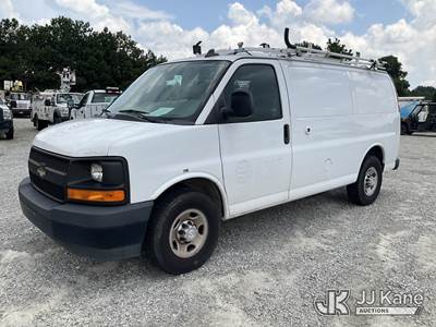 2017 Chevrolet Express G2500 Cargo Van
