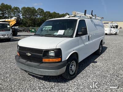 2014 Chevrolet Express G2500 Cargo Van