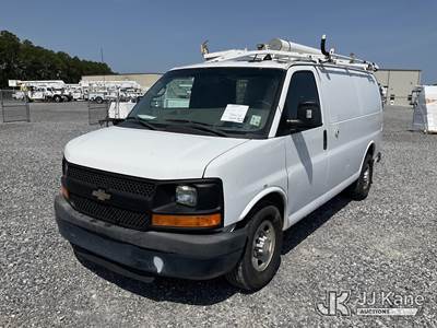 2013 Chevrolet Express G2500 Cargo Van