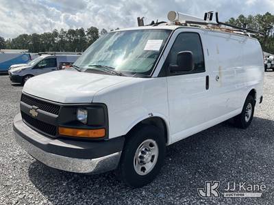 2014 Chevrolet Express G2500 Cargo Van