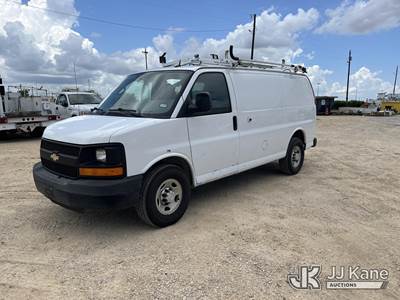 2015 Chevrolet Express G2500 Cargo Van