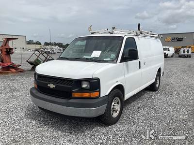 2015 Chevrolet Express G2500 Cargo Van