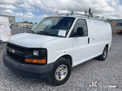 2015 Chevrolet Express G2500 Cargo Van