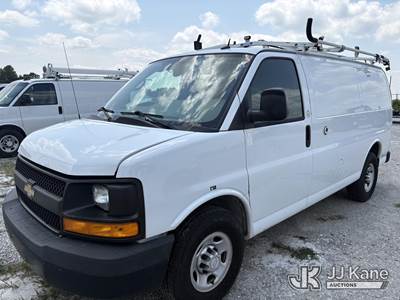 2015 Chevrolet Express G2500 Cargo Van