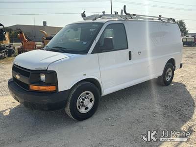 2015 Chevrolet Express G2500 Cargo Van