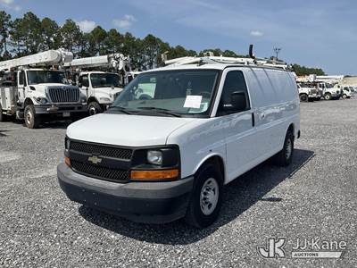2017 Chevrolet Express G2500 Cargo Van