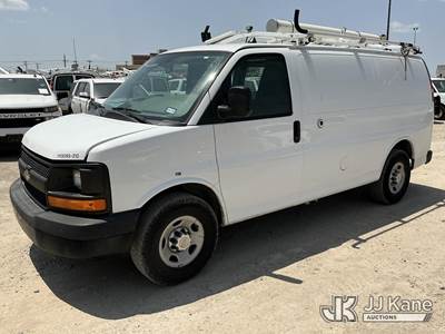 2013 Chevrolet Express G2500 Cargo Van
