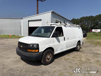 2018 Chevrolet Express G2500 Cargo Van