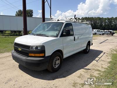 2018 Chevrolet Express G2500 Cargo Van