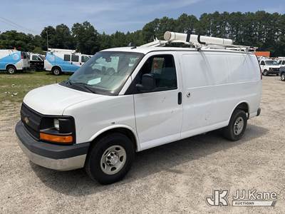 2014 Chevrolet Express G2500 Cargo Van
