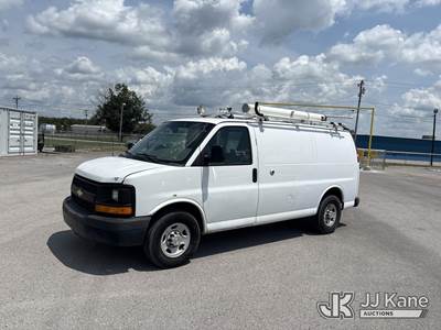 2013 Chevrolet Express G2500 Cargo Van