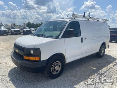 2013 Chevrolet Express G2500 Cargo Van