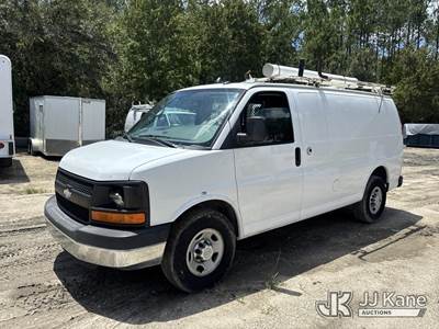 2014 Chevrolet Express G2500 Cargo Van