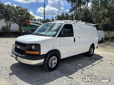2014 Chevrolet Express G2500 Cargo Van