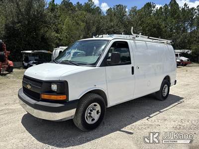 2014 Chevrolet Express G2500 Cargo Van
