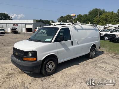 2017 Chevrolet Express G2500 Cargo Van