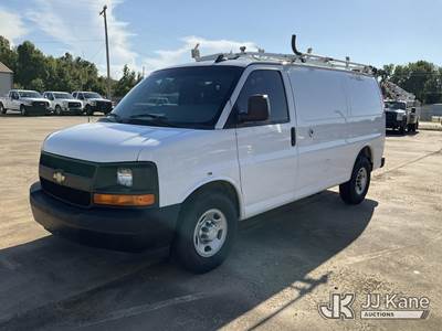 2017 Chevrolet Express G2500 Cargo Van