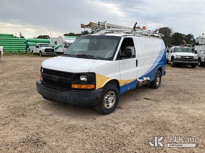 2005 Chevrolet Express G2500 Cargo Van