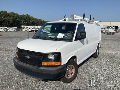 2013 Chevrolet Express G2500 Cargo Van