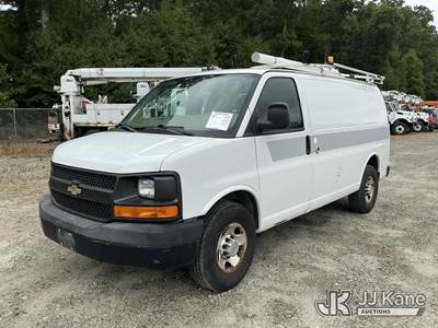 2011 Chevrolet Express G2500 Cargo Van
