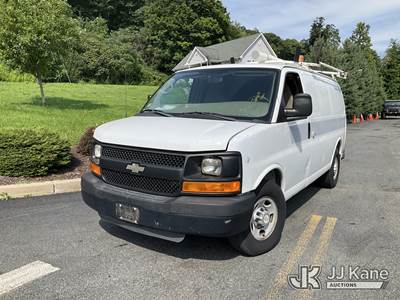 2011 Chevrolet Express G2500 Cargo Van