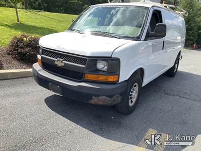 2011 Chevrolet Express G2500 Cargo Van