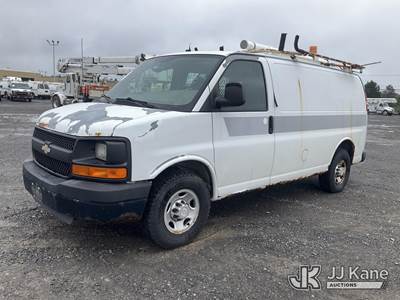 2011 Chevrolet Express G2500 Cargo Van