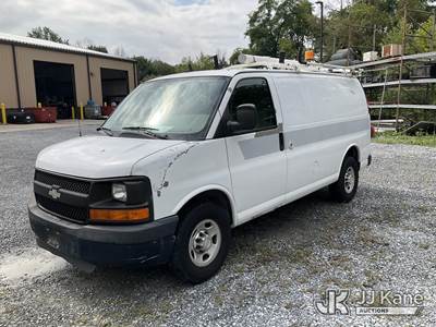 2011 Chevrolet Express G2500 Cargo Van