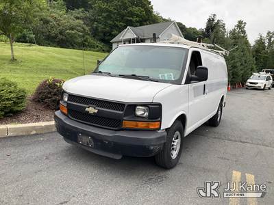 2011 Chevrolet Express G2500 Cargo Van