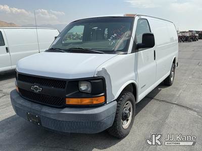 2003 Chevrolet Express G2500 Cargo Van