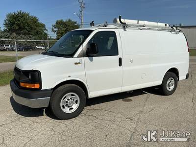 2014 Chevrolet Express G2500 Cargo Van