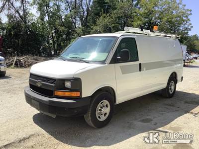 2012 Chevrolet Express G2500 Cargo Van
