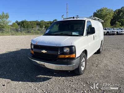 2014 Chevrolet Express G2500 Cargo Van