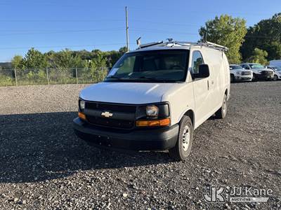 2015 Chevrolet Express G2500 Cargo Van