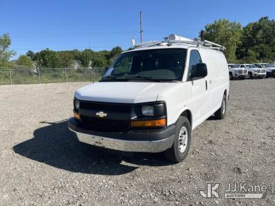 2014 Chevrolet Express G2500 Cargo Van