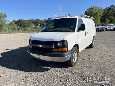 2015 Chevrolet Express G2500 Cargo Van