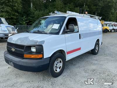 2011 Chevrolet Express G2500 Cargo Van