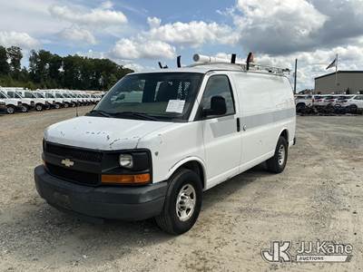2011 Chevrolet Express G2500 Cargo Van