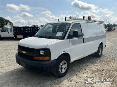 2011 Chevrolet Express G2500 Cargo Van